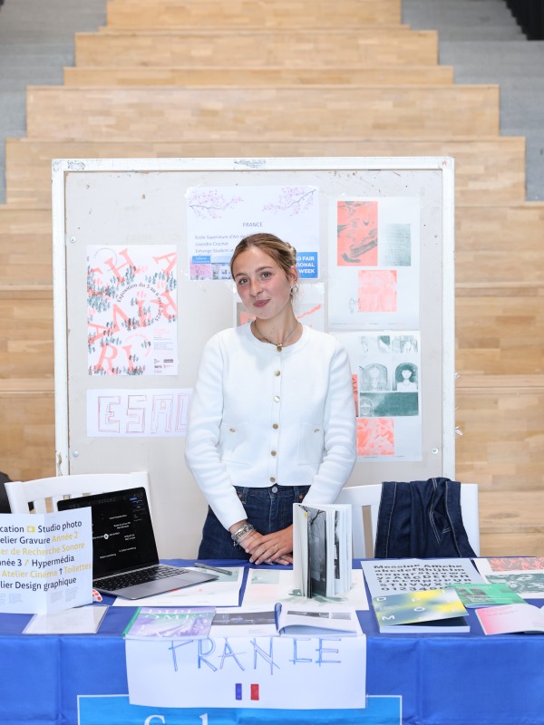 Lisandre Crochet, étudiante en échange Erasmus en Turquie, mai 2025