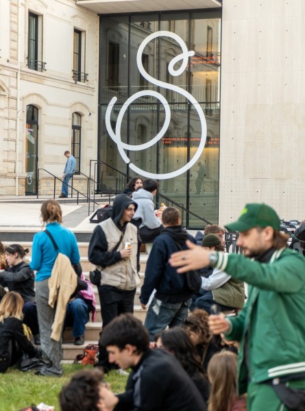 Visite de la Biennale du design graphique à Chaumont - photo © Marc Domage